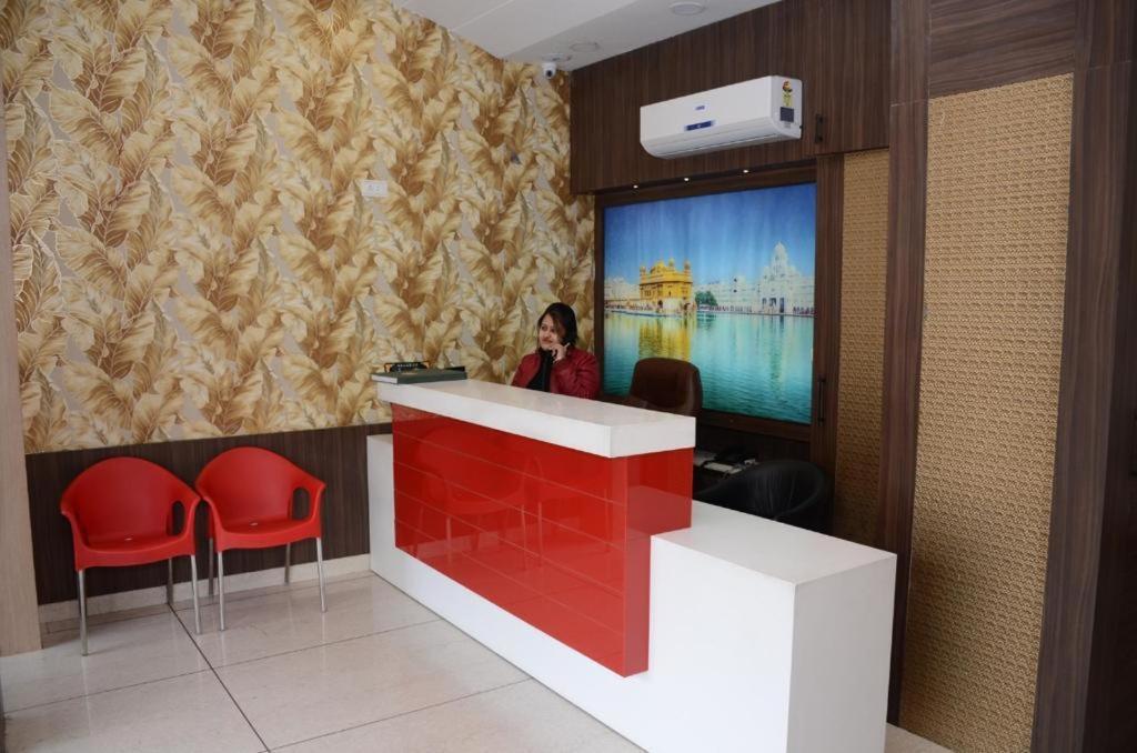 Hotel Robin Inn Amritsar Eksteriør bilde