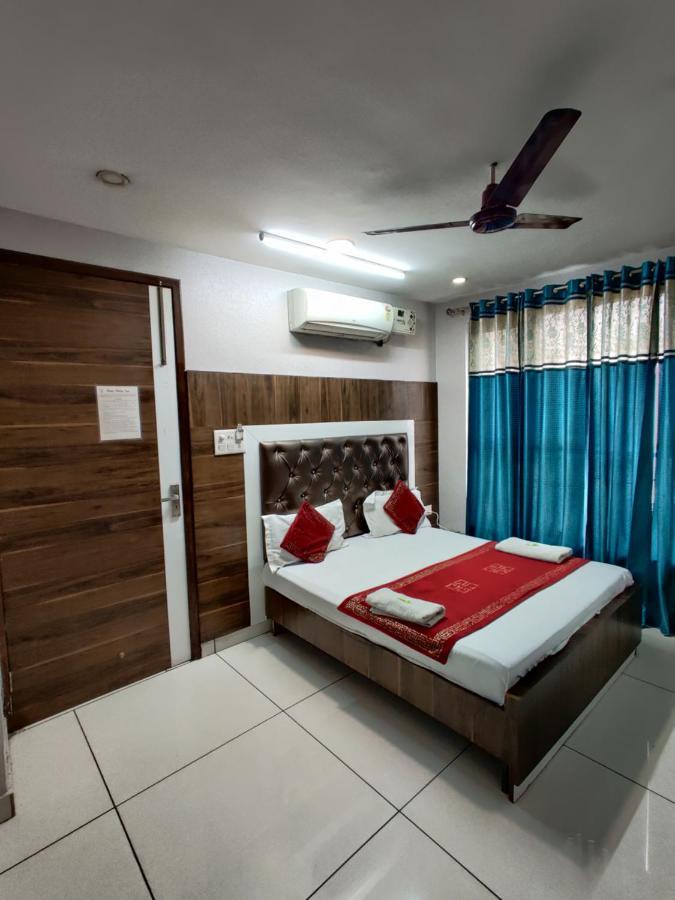 Hotel Robin Inn Amritsar Eksteriør bilde